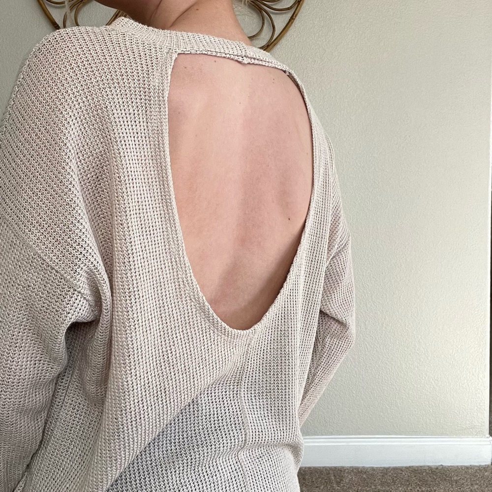 Open-Back Sweater - Picture 3 of 7